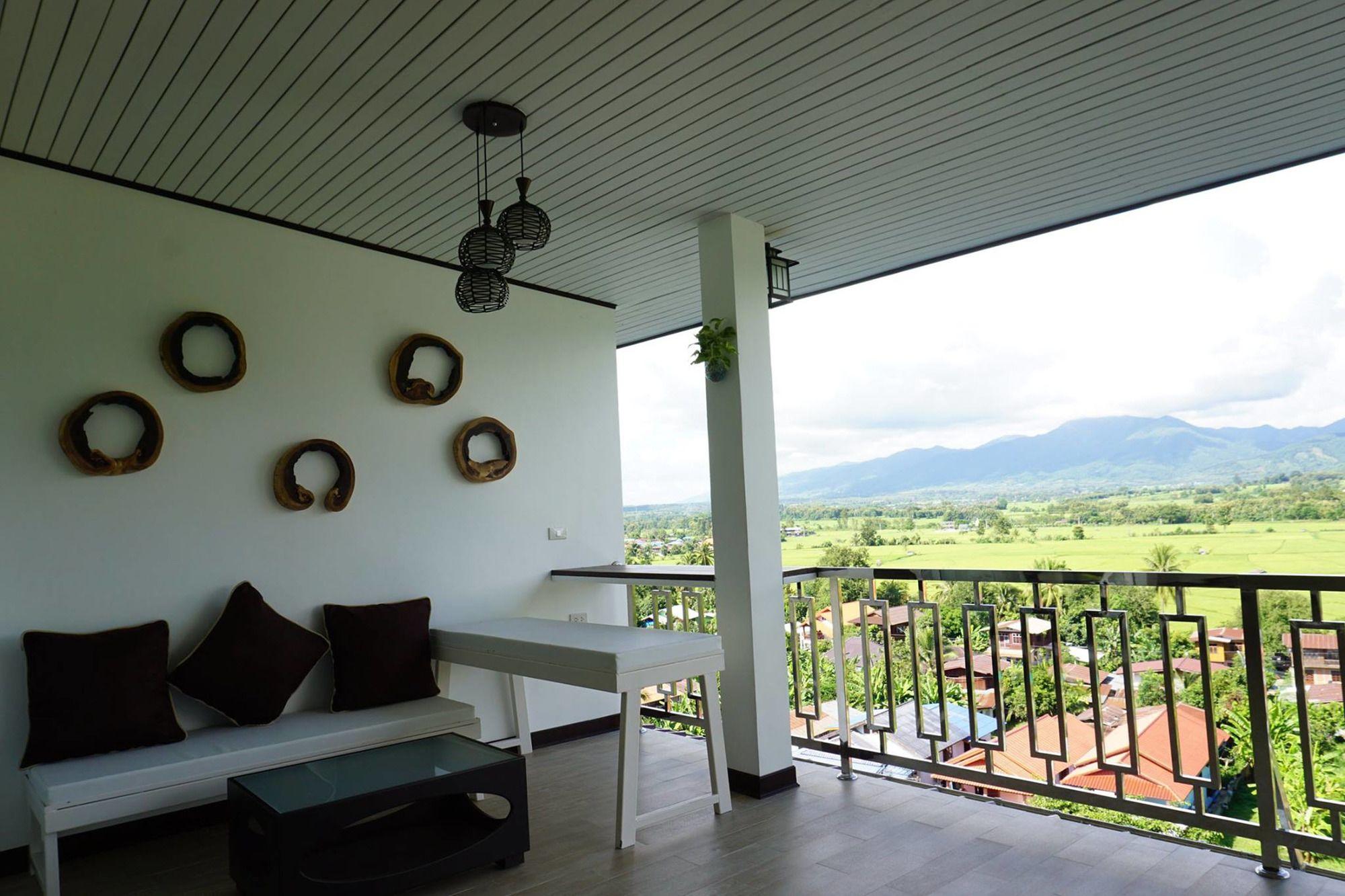 C View Home Pua Exterior photo